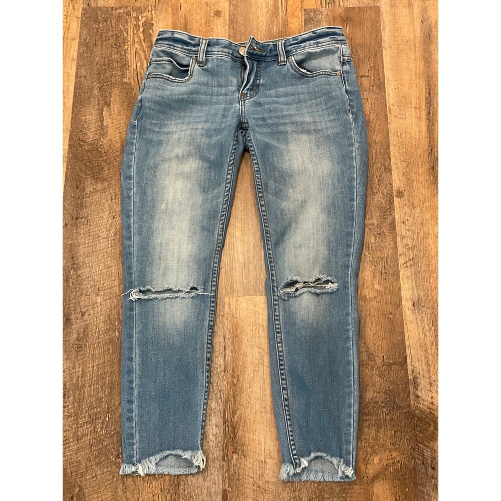 Free People W26 raw edge skinny jeans